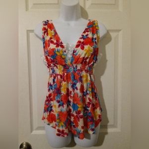 Love on a hanger floral top